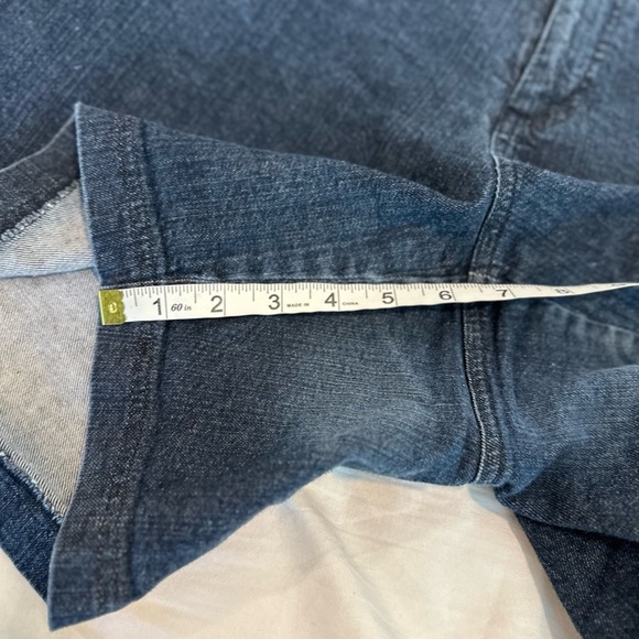 Dockers Women’s Sz: 18W Dark Wash Flat Front Chino Jean Shorts. Slash Pockets. - Picture 5 of 12